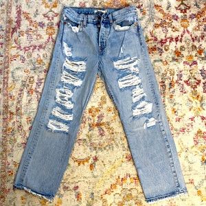 LEVI DENIM JEANS